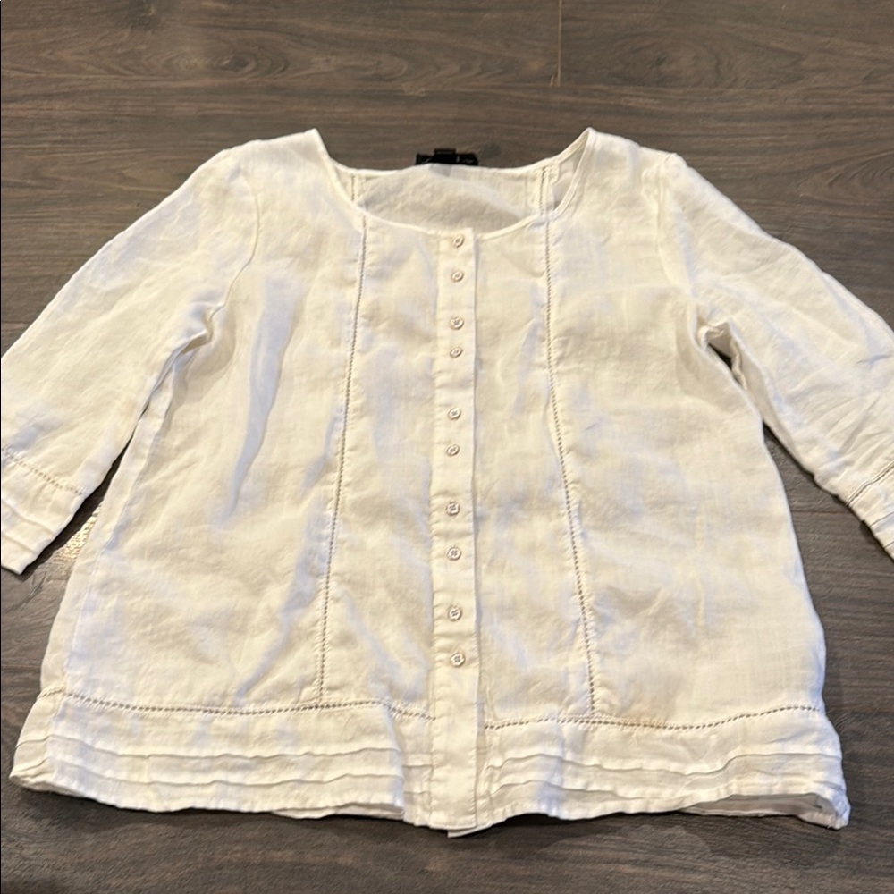 Avec Women's white Button-Up 3/4 sleeve Top size medium 100% linen